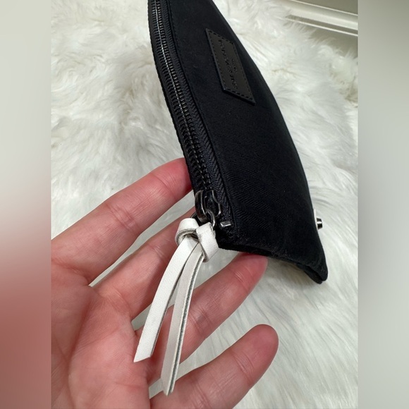 Authentic BALENCIAGA PARIS Black Multiuse Pouch - Clutch-Bag - - Picture 7 of 14